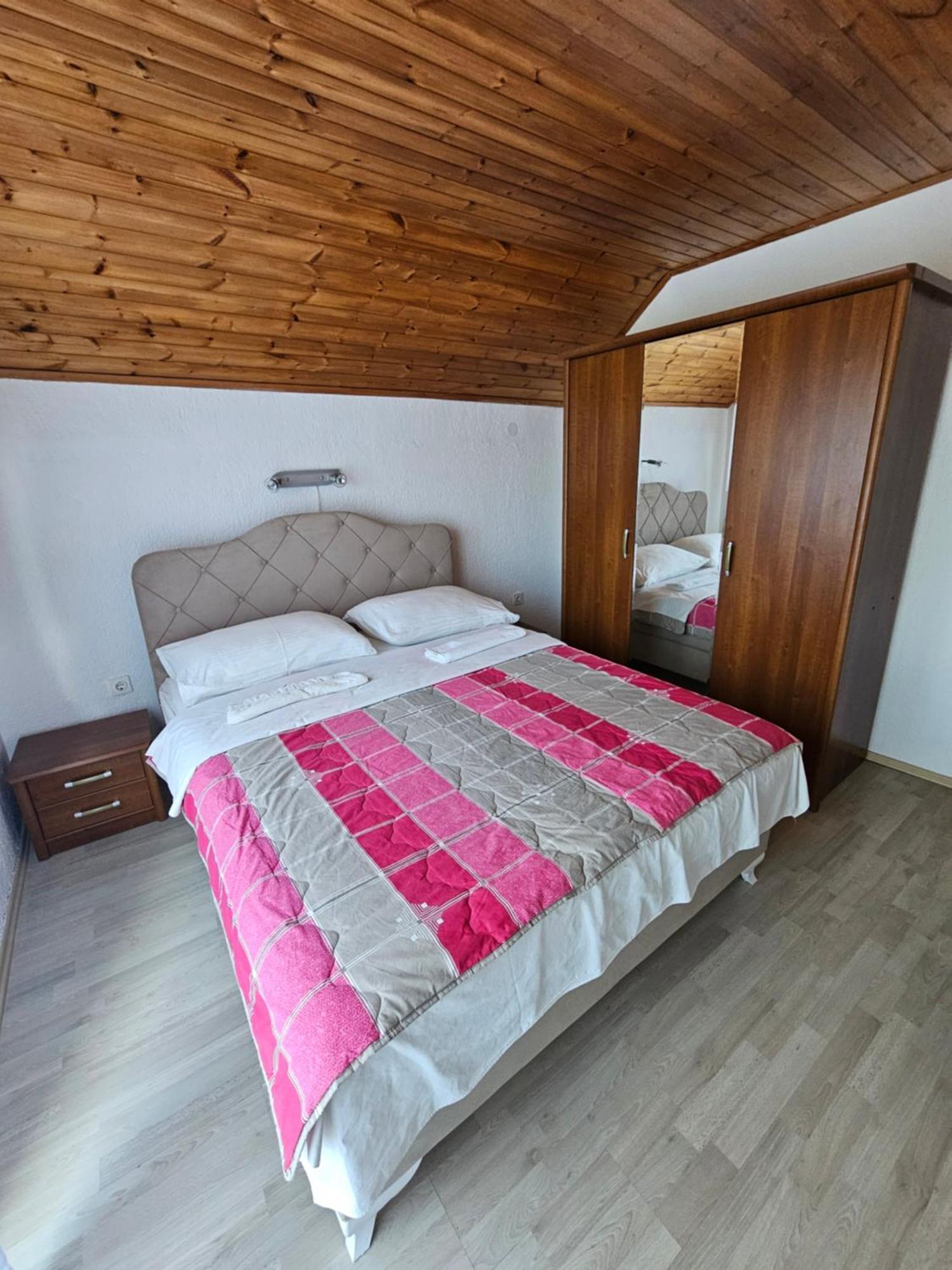 Apartman Mile - Holiday House Smoljanac Εξωτερικό φωτογραφία